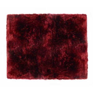 Červený koberec z ovčí kožešiny Royal Dream Zealand Sheep, 130 x 150 cm