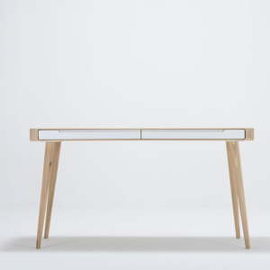 Pracovní stůl z dubového dřeva Gazzda Ena, 140 x 60 x 75 cm