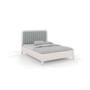 Bílá dvoulůžková postel z bukového dřeva Skandica Modena, 200 x 200 cm