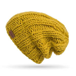 Hořčičně žlutá ručně pletená čepice DOKE Mina