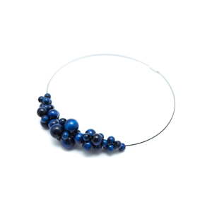 Dřevěný modrý náhrdelník Ko-ra-le Foam