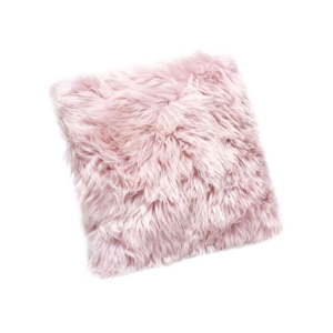 Růžový polštář z ovčí kožešiny Royal Dream Sheepskin, 30 x 30 cm