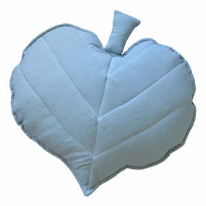 Modrý polštář ve tvaru listu lípy VIGVAM Design My Linen World