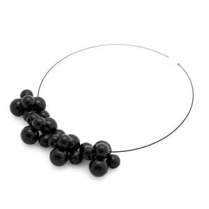 Černý dřevěný náhrdelník Ko–ra–le Bubbles
