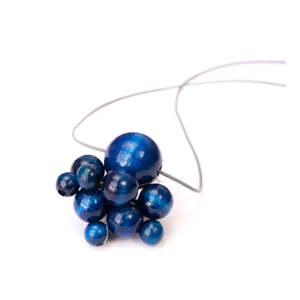 Dřevěný modrý náhrdelník Ko-ra-le Lucky