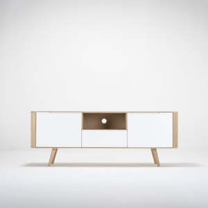 Televizní stolek z dubového dřeva Gazzda Ena Two, 160 x 42 x 60 cm