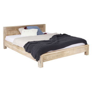 Ručně vyřezávaná postel z mangového dřeva Kare Design Bett Puro, 180 x 200 cm